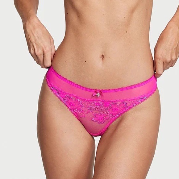 Victoria's Secret Body By Victoria Shimmer Lace-Front Thong Panty Fuchsia S NEW - Picture 4 of 7